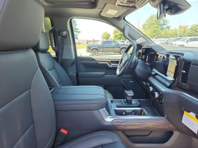 2026 GMC Sierra 1500 Crew Cab Short Box 4-Wheel Drive SLT