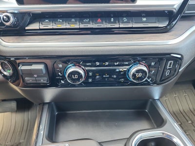 2026 GMC Sierra 1500 Crew Cab Short Box 4-Wheel Drive SLT