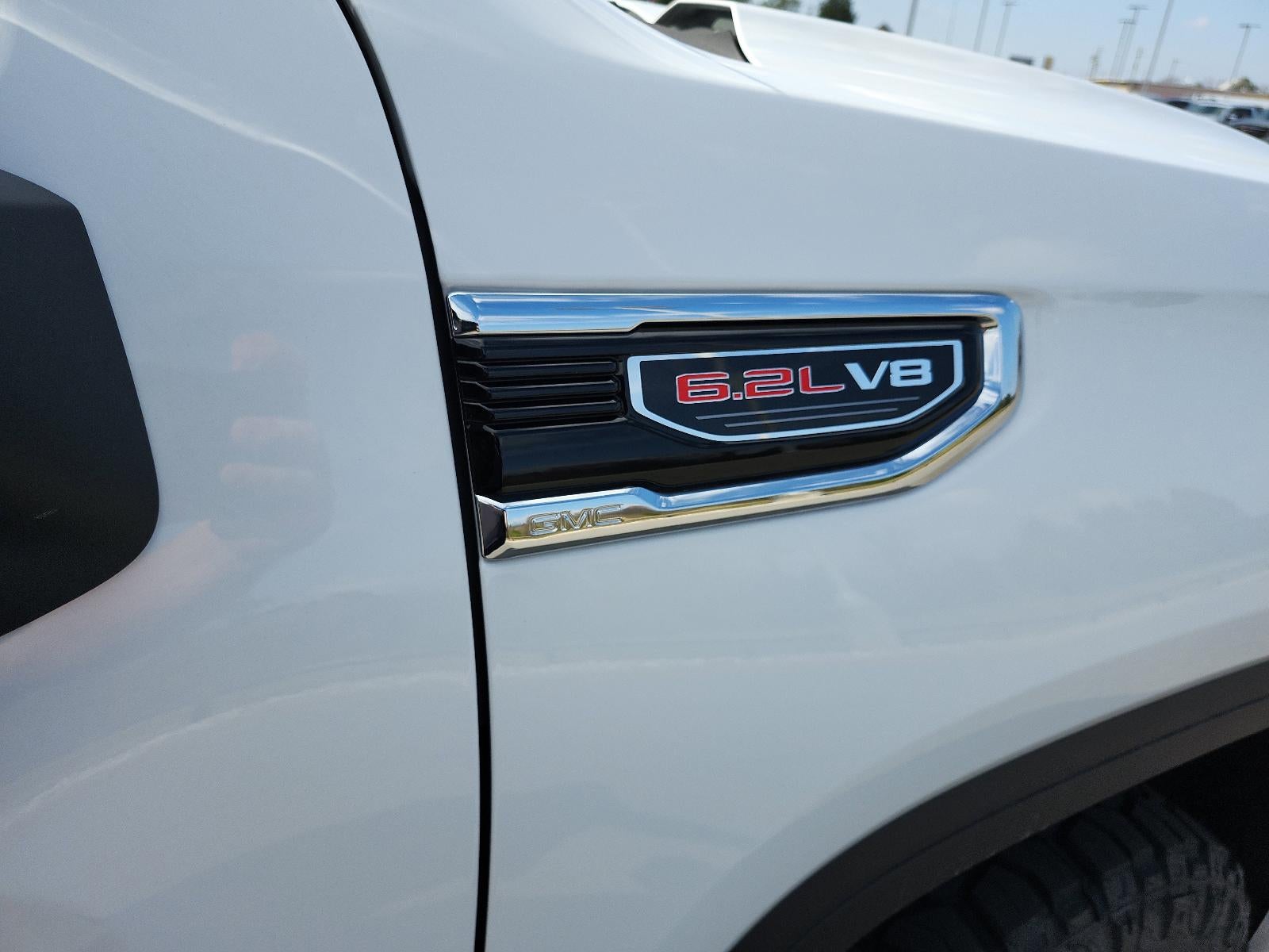 2026 GMC Sierra 1500 Crew Cab Short Box 4-Wheel Drive SLT