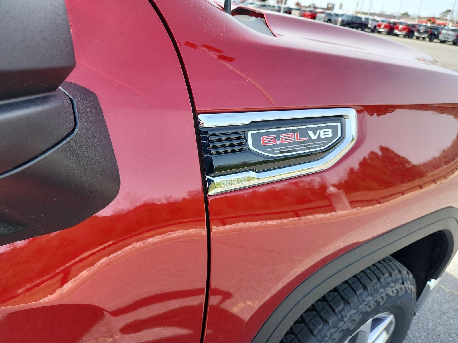 2026 GMC Sierra 1500 Crew Cab Short Box 4-Wheel Drive SLT