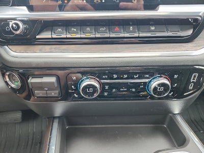 2026 GMC Sierra 1500 Crew Cab Short Box 4-Wheel Drive SLT