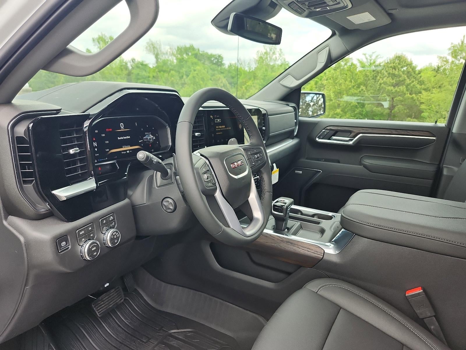 2026 GMC Sierra 1500 Crew Cab Short Box 4-Wheel Drive SLT