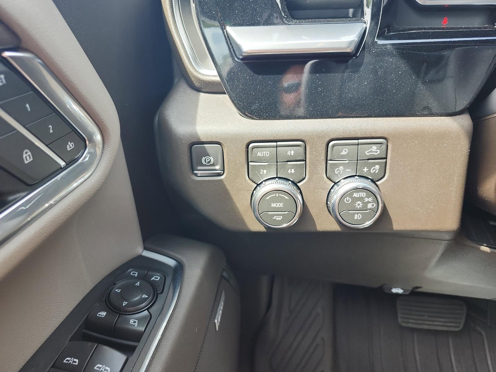 2026 GMC Sierra 1500 Crew Cab Short Box 4-Wheel Drive SLT