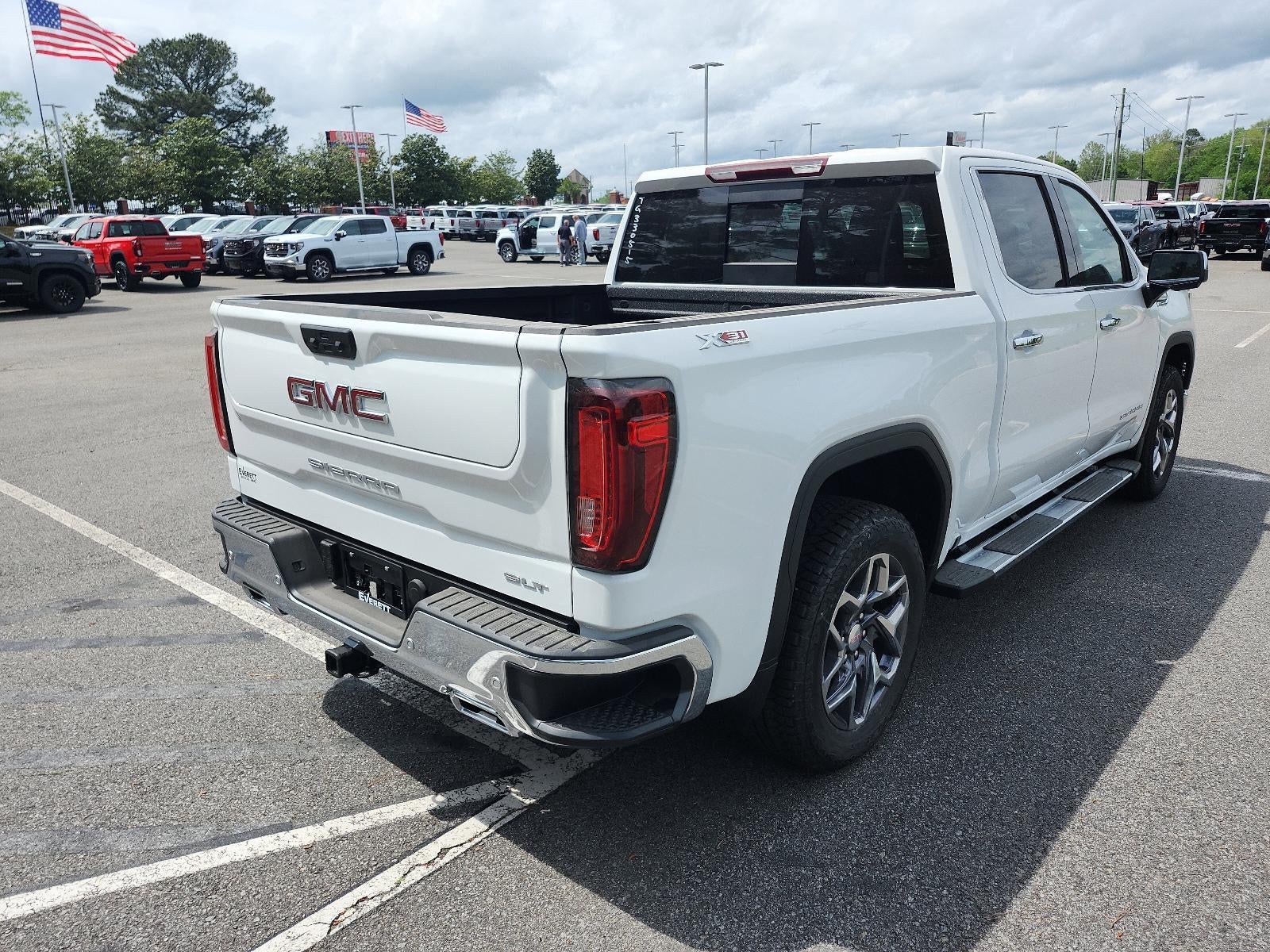 2026 GMC Sierra 1500 Crew Cab Short Box 4-Wheel Drive SLT
