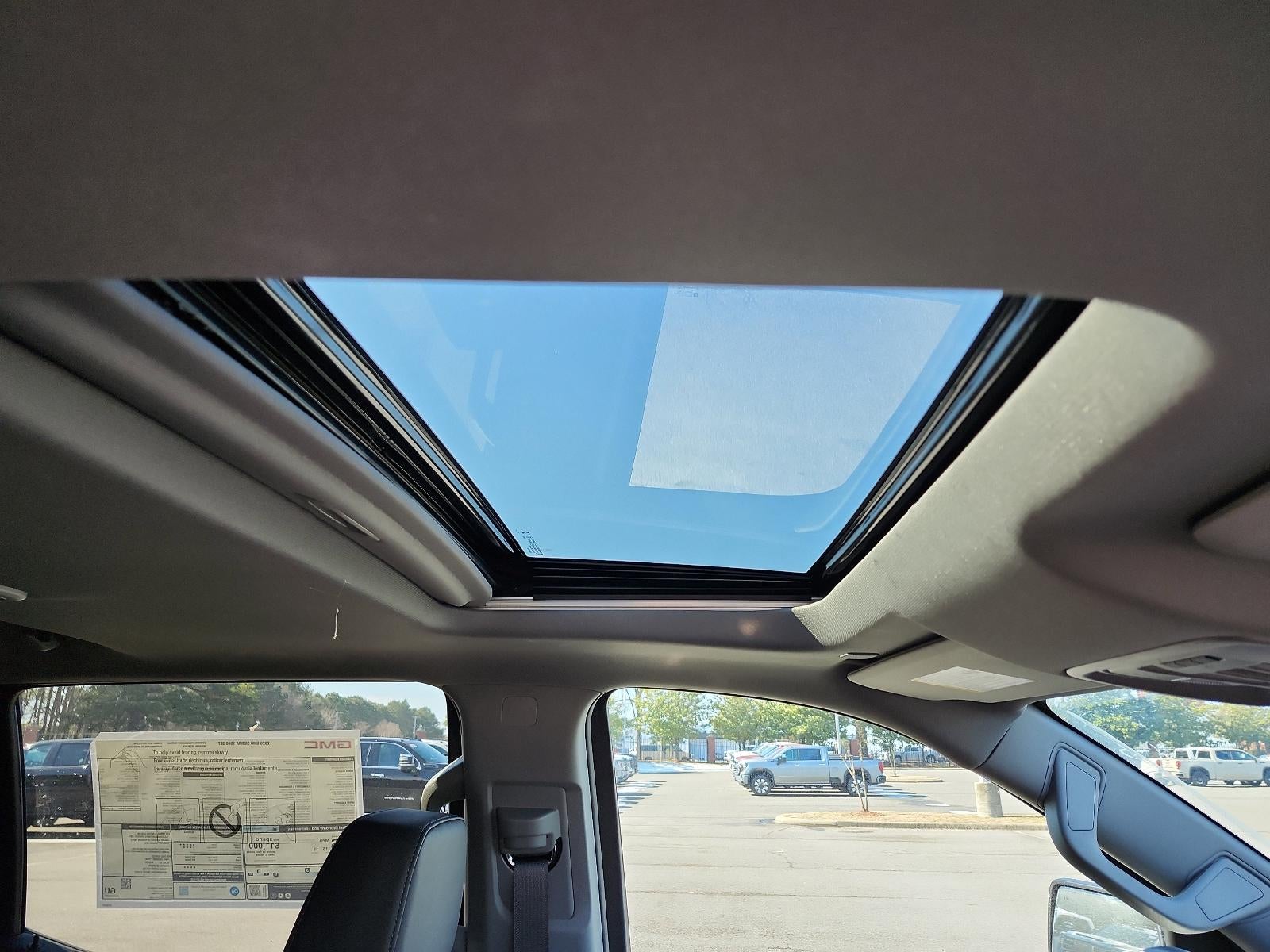 2026 GMC Sierra 1500 Crew Cab Short Box 4-Wheel Drive SLT