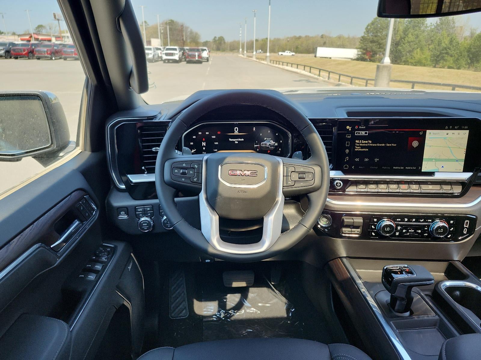 2026 GMC Sierra 1500 Crew Cab Short Box 4-Wheel Drive SLT