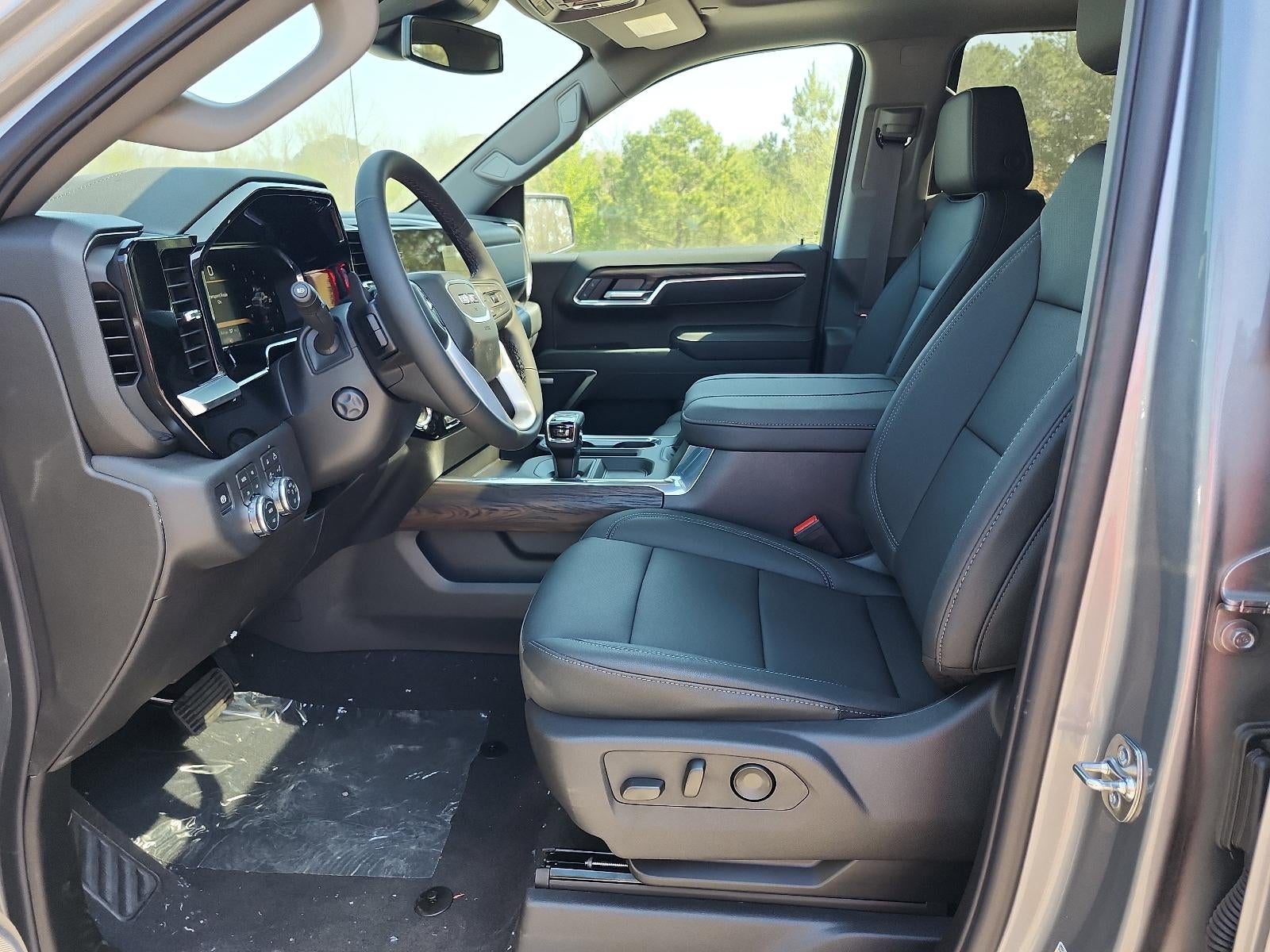 2026 GMC Sierra 1500 Crew Cab Short Box 4-Wheel Drive SLT