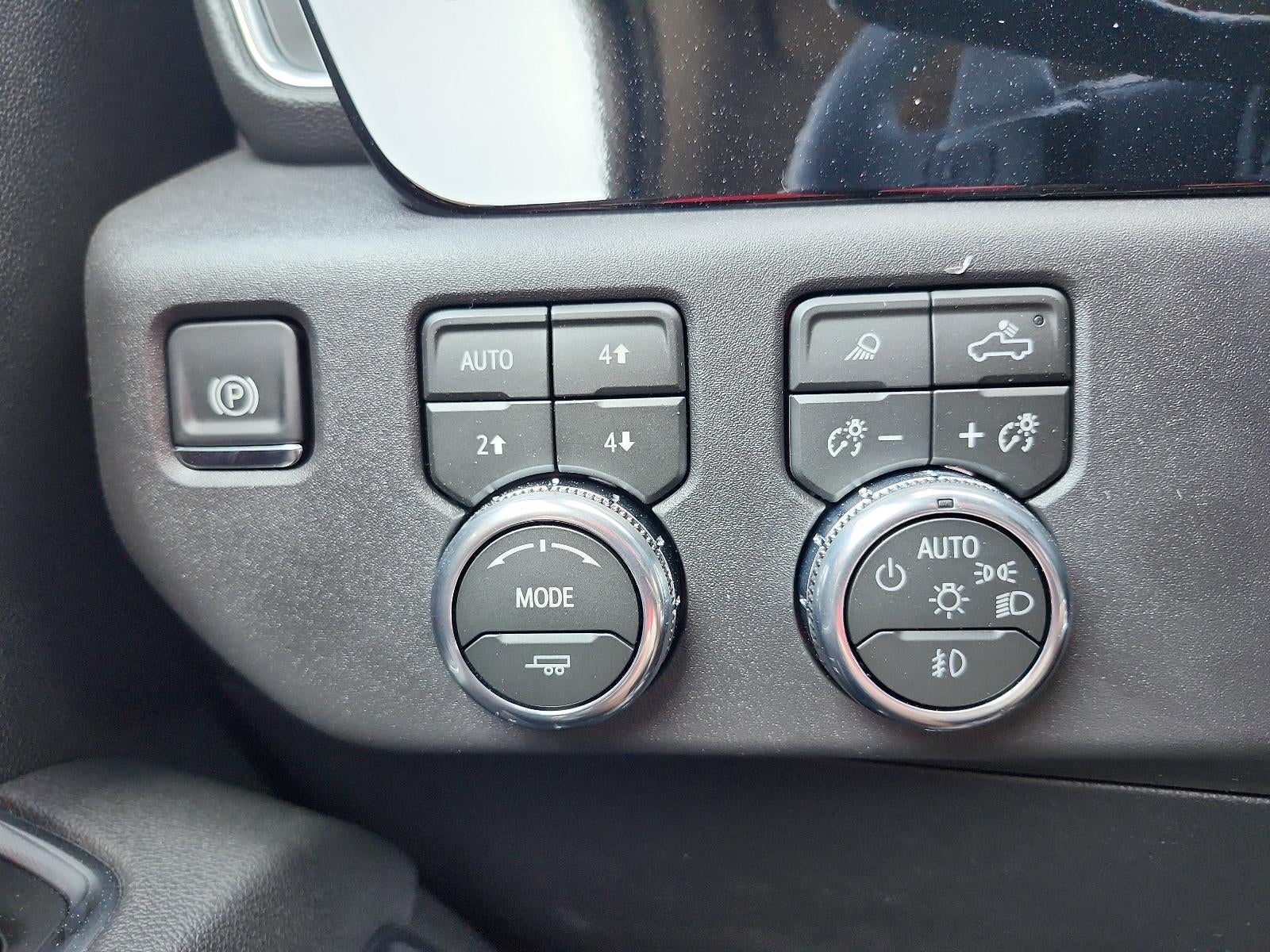 2026 GMC Sierra 1500 Crew Cab Short Box 4-Wheel Drive SLT