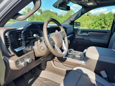 2026 GMC Sierra 1500 Crew Cab Short Box 4-Wheel Drive SLT