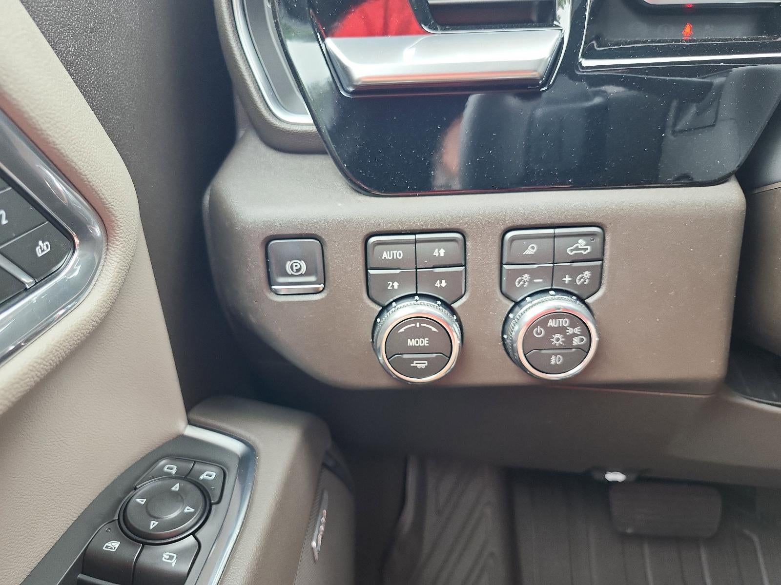 2026 GMC Sierra 1500 Crew Cab Short Box 4-Wheel Drive SLT