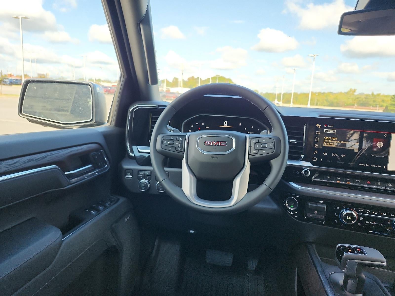 2026 GMC Sierra 1500 Crew Cab Short Box 4-Wheel Drive SLT