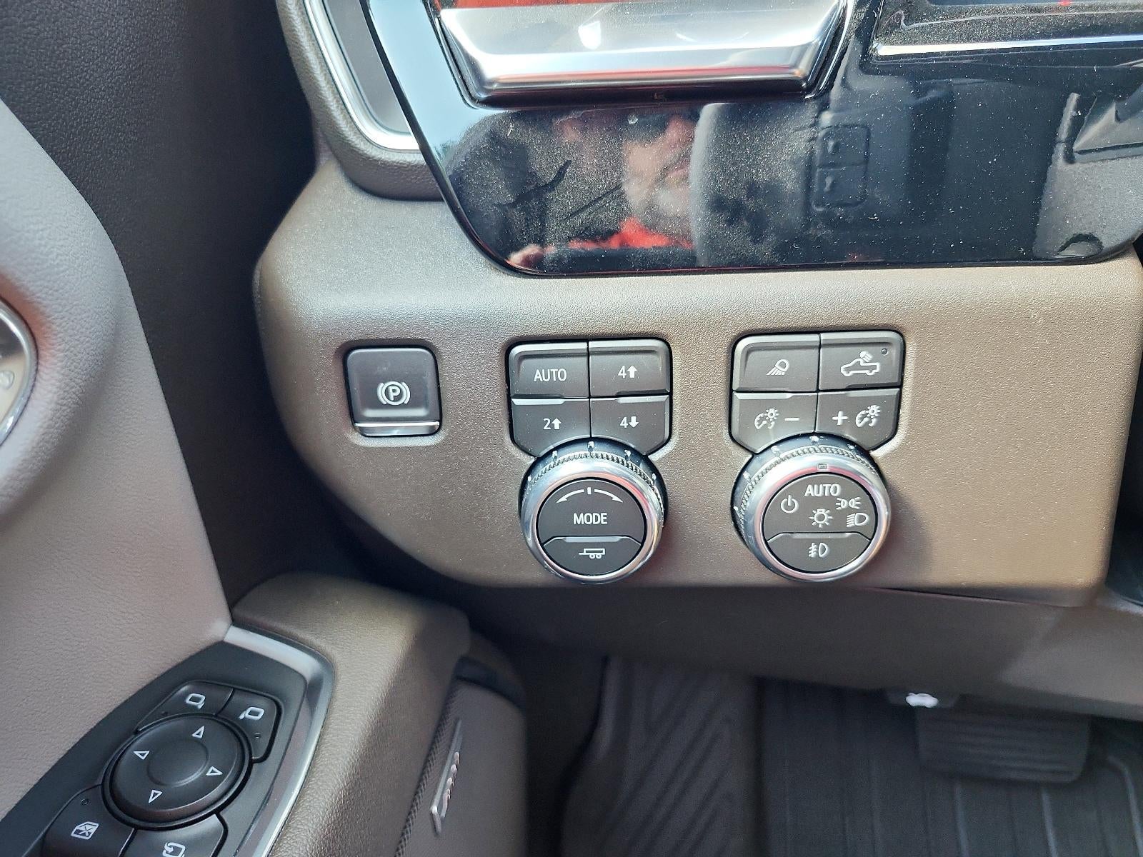 2026 GMC Sierra 1500 Crew Cab Short Box 4-Wheel Drive SLT