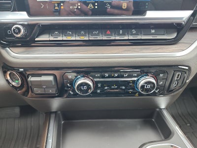 2026 GMC Sierra 1500 Crew Cab Short Box 4-Wheel Drive SLT