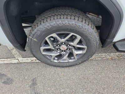 2026 GMC Sierra 1500 Crew Cab Short Box 4-Wheel Drive SLT