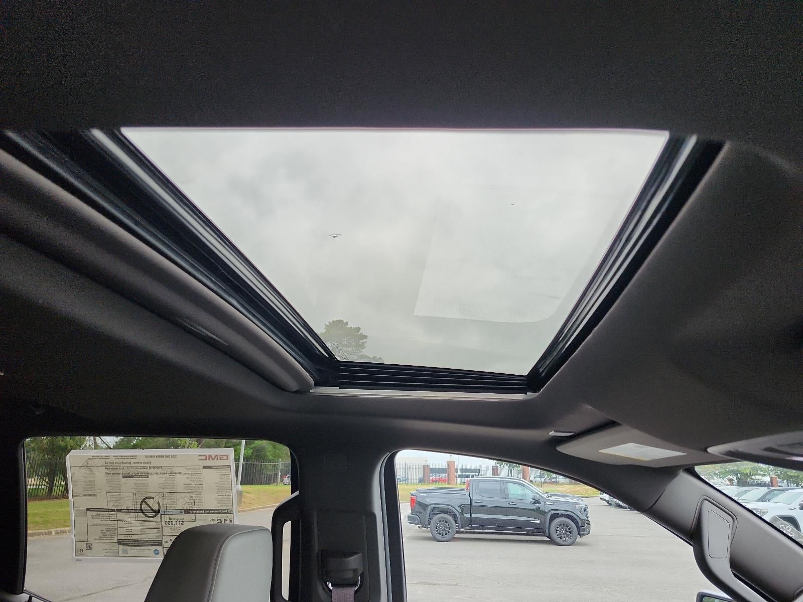 2026 GMC Sierra 1500 Crew Cab Short Box 4-Wheel Drive SLT