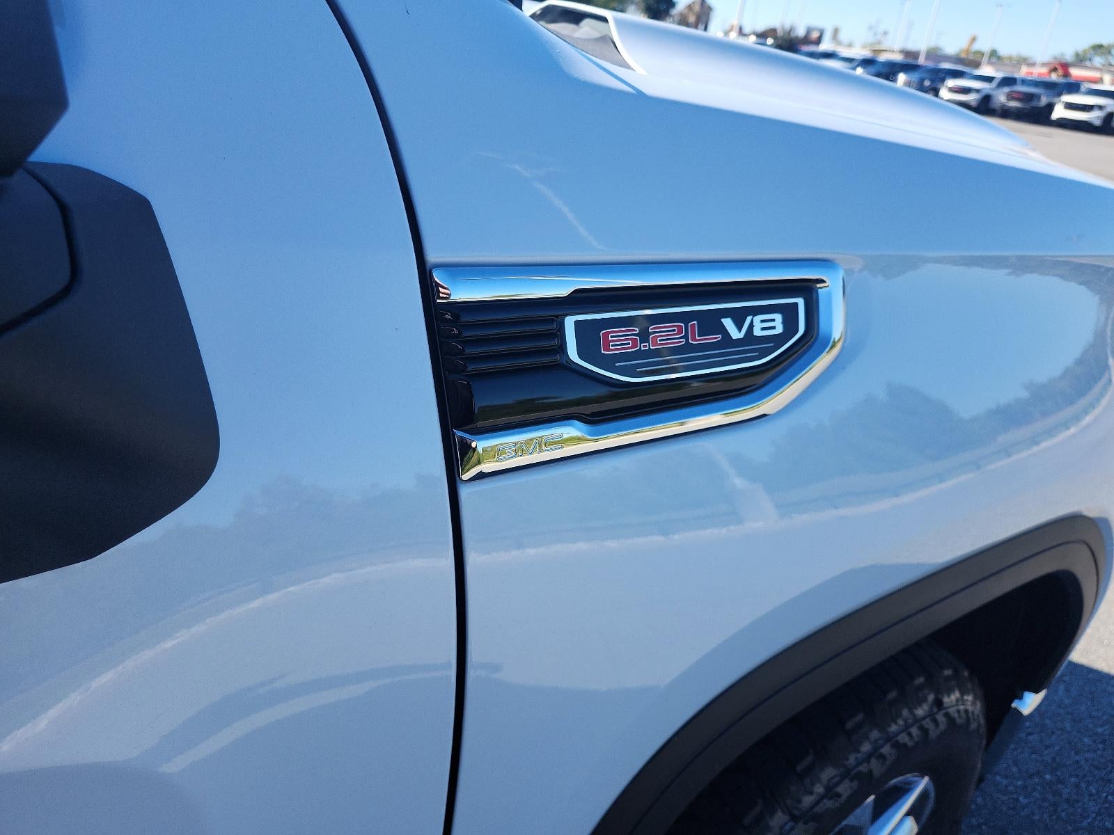 2026 GMC Sierra 1500 Crew Cab Short Box 4-Wheel Drive SLT