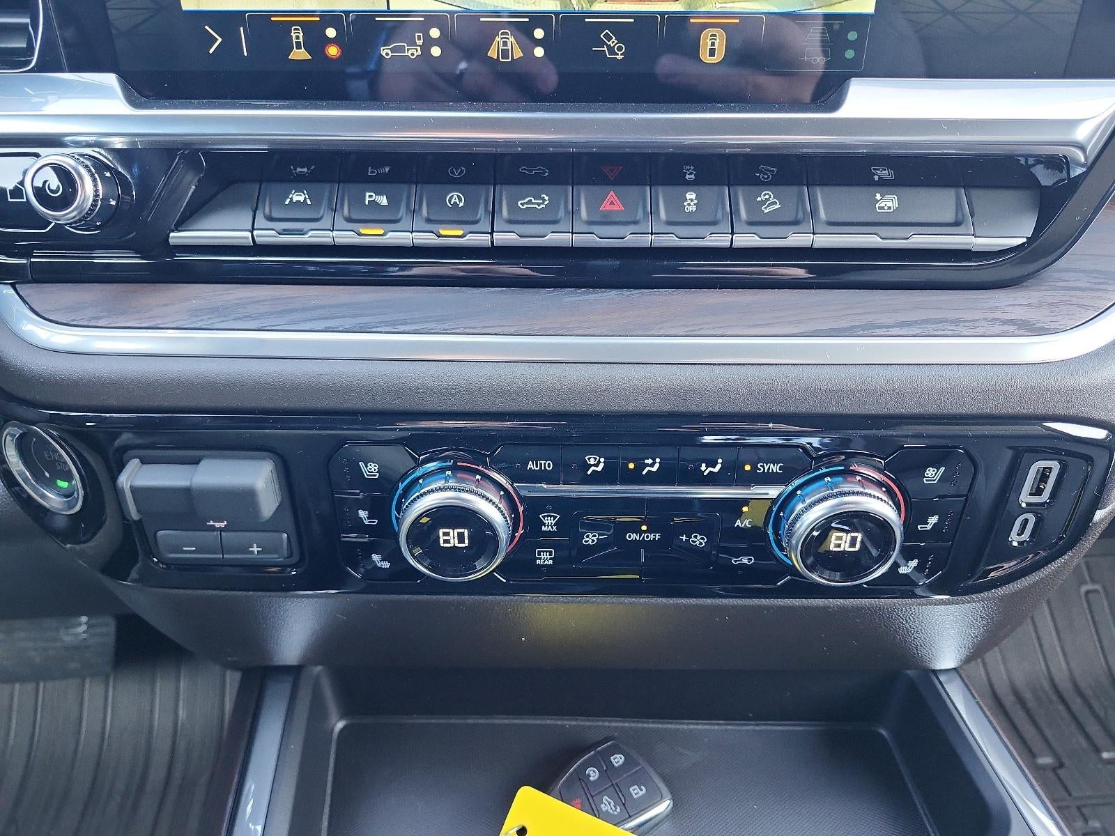 2026 GMC Sierra 1500 Crew Cab Short Box 4-Wheel Drive SLT