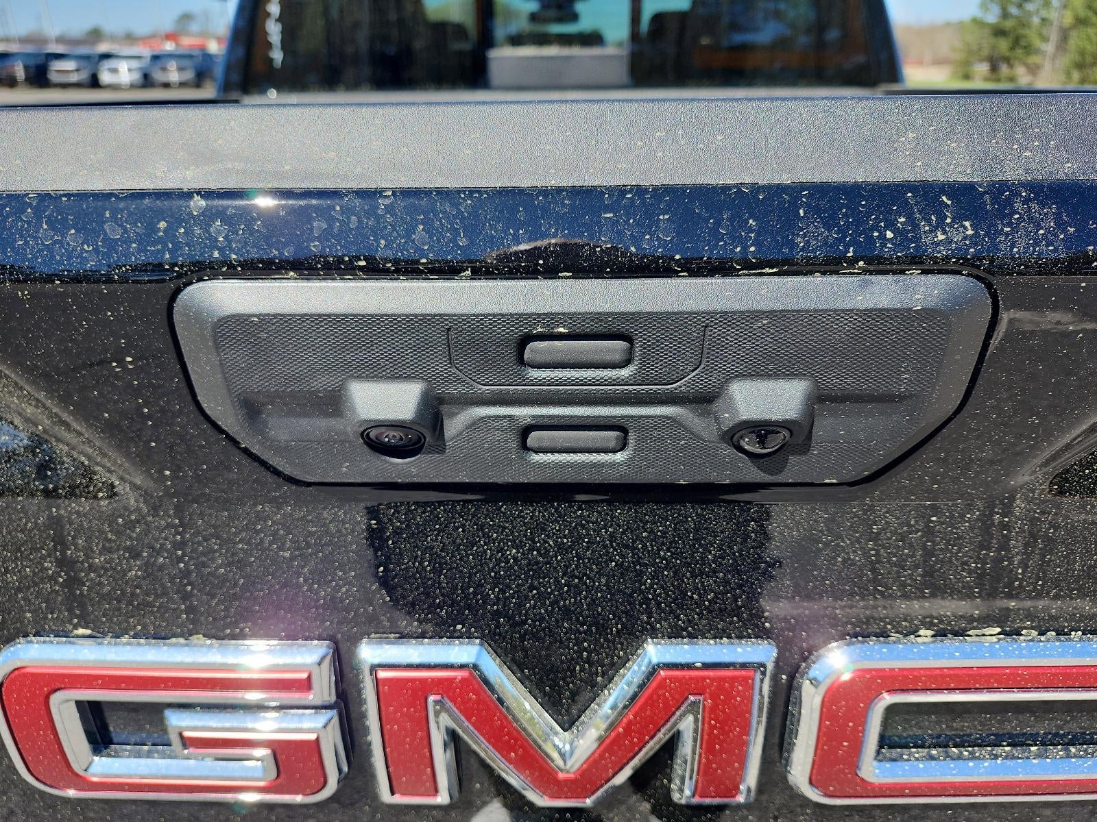 2026 GMC Sierra 1500 Crew Cab Short Box 4-Wheel Drive SLT