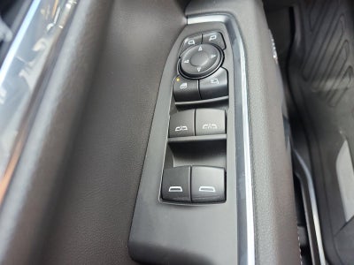 2026 GMC Sierra 1500 Crew Cab Short Box 4-Wheel Drive SLT