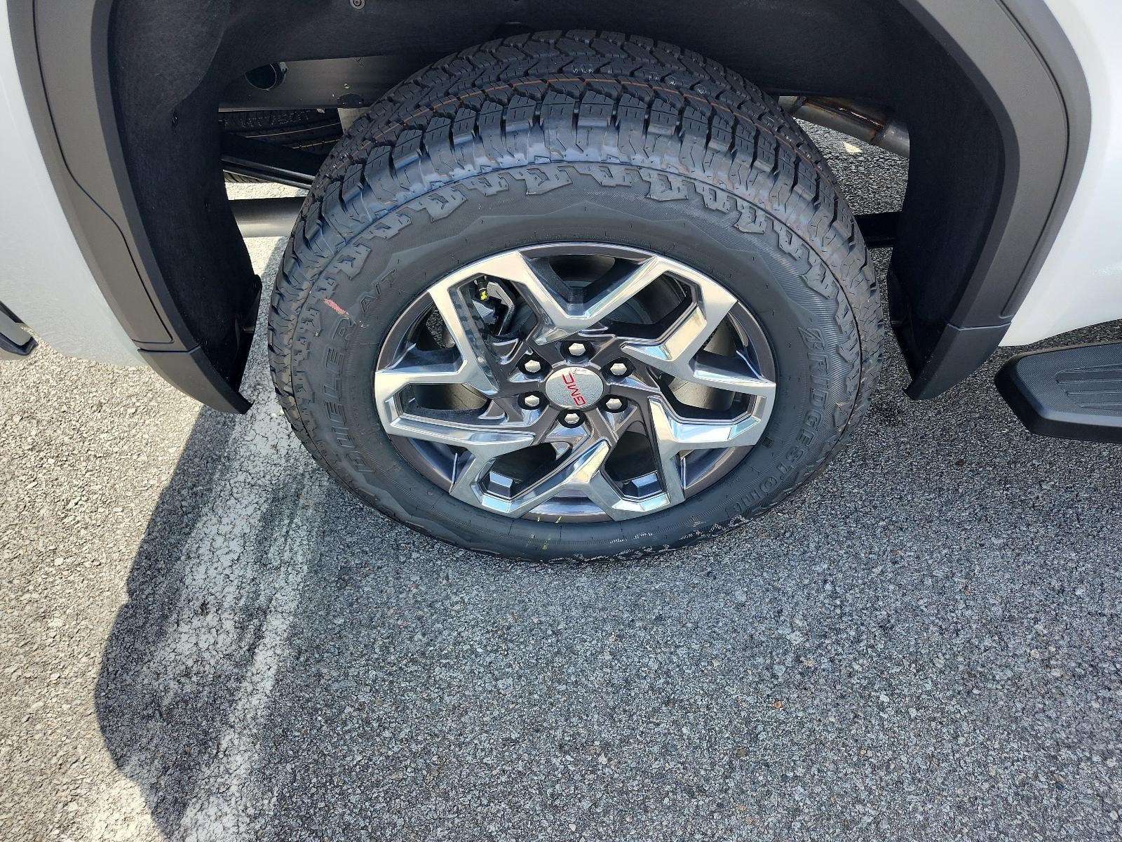 2026 GMC Sierra 1500 Crew Cab Short Box 4-Wheel Drive SLT