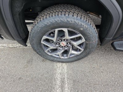 2026 GMC Sierra 1500 Crew Cab Short Box 4-Wheel Drive SLT