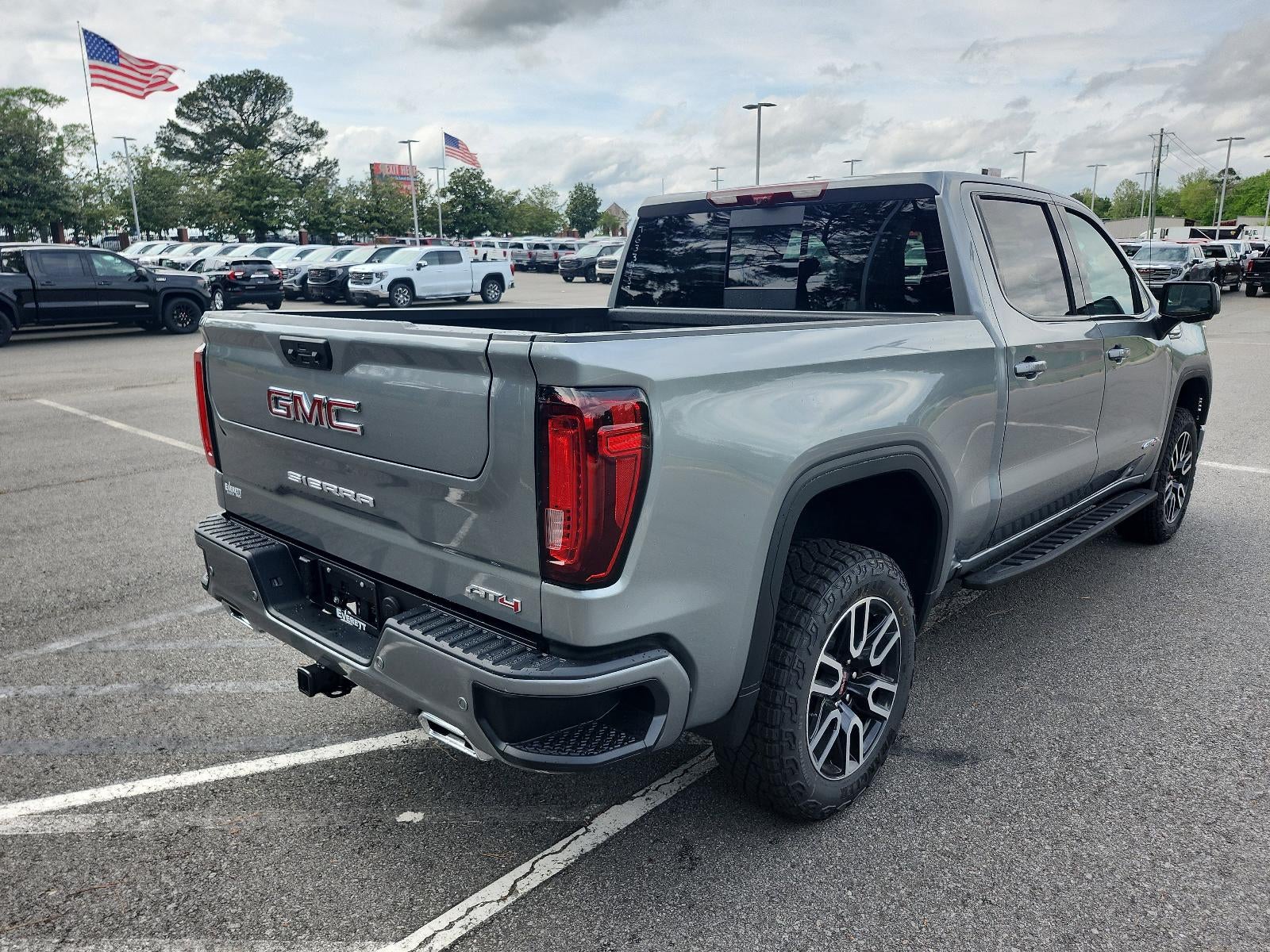 2026 GMC Sierra 1500 Crew Cab Short Box 4-Wheel Drive AT4