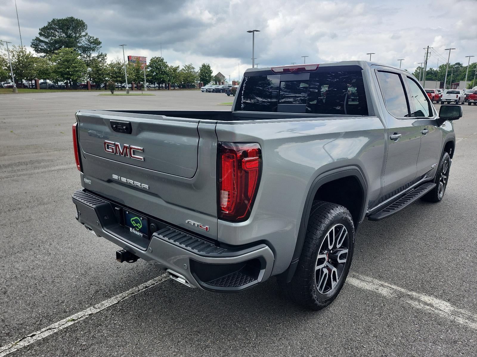 2025 GMC Sierra 1500 AT4