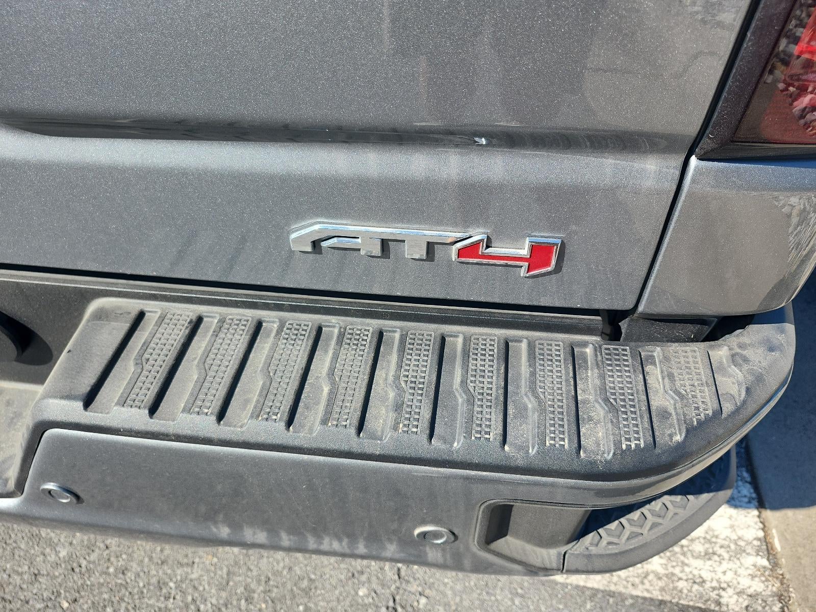2025 GMC Sierra 1500 AT4