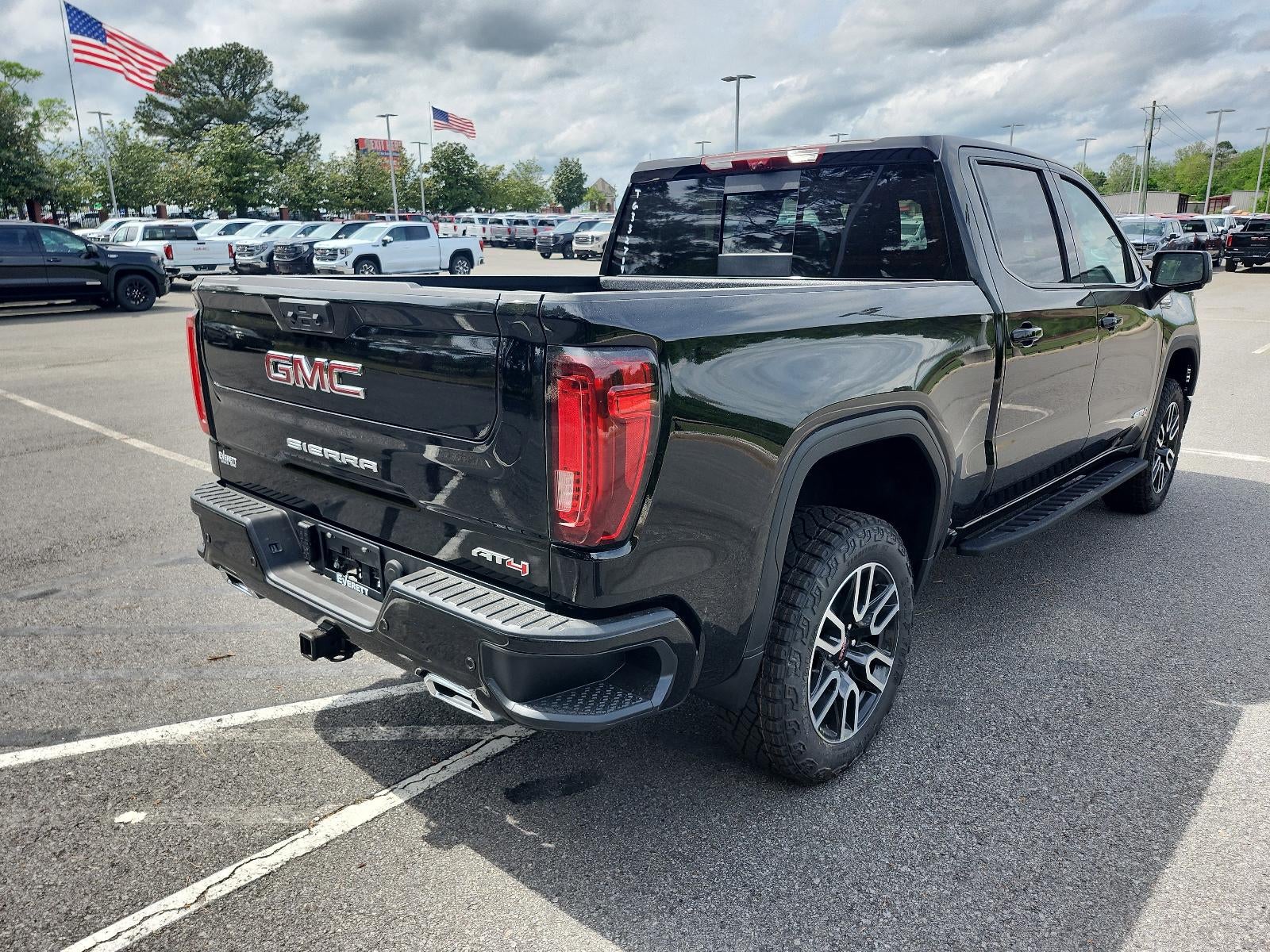 2026 GMC Sierra 1500 Crew Cab Short Box 4-Wheel Drive AT4