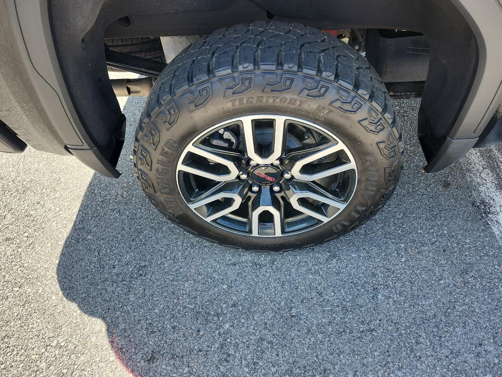 2025 GMC Sierra 1500 AT4