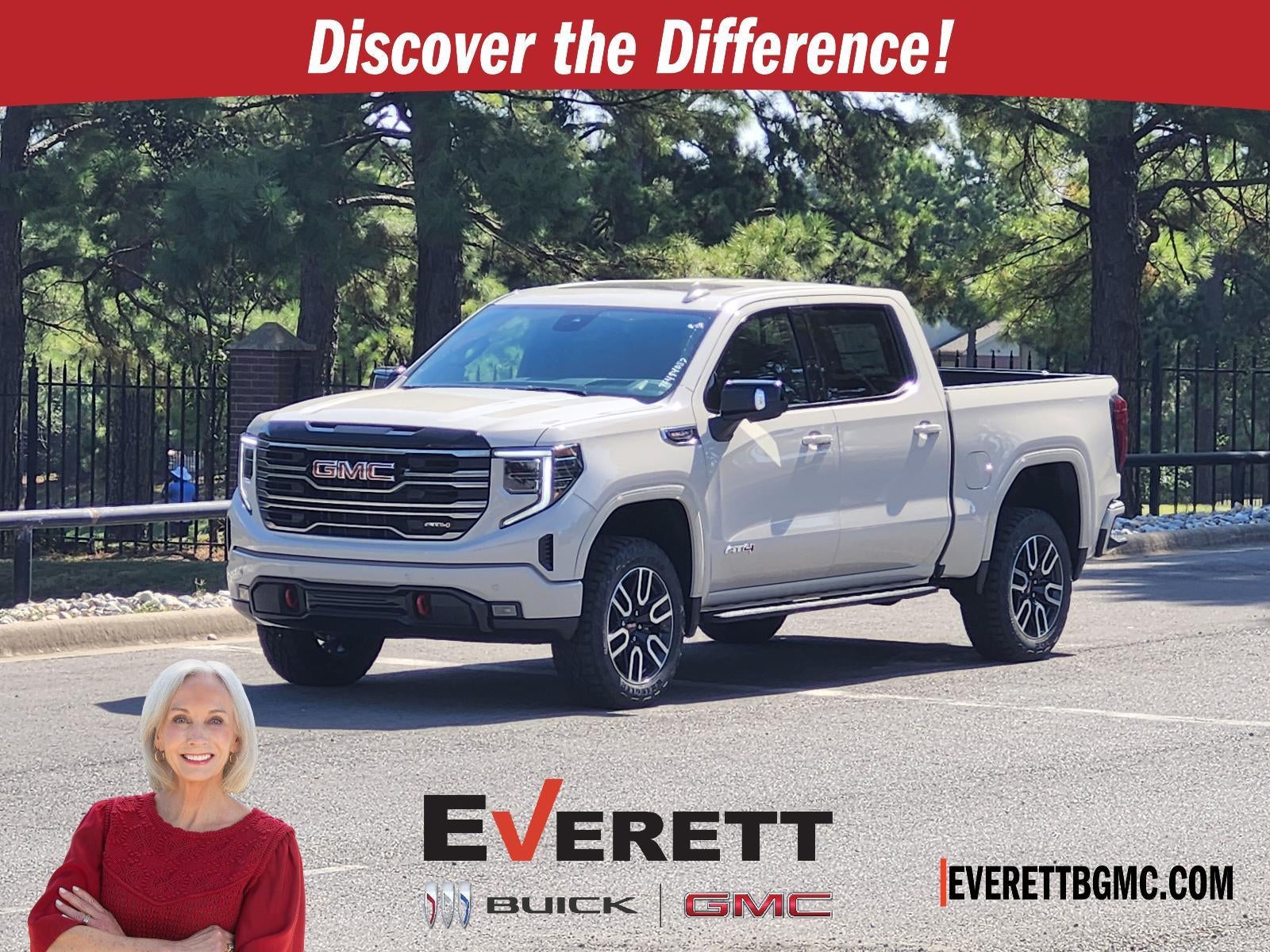 2026 GMC Sierra 1500 Crew Cab Short Box 4-Wheel Drive AT4