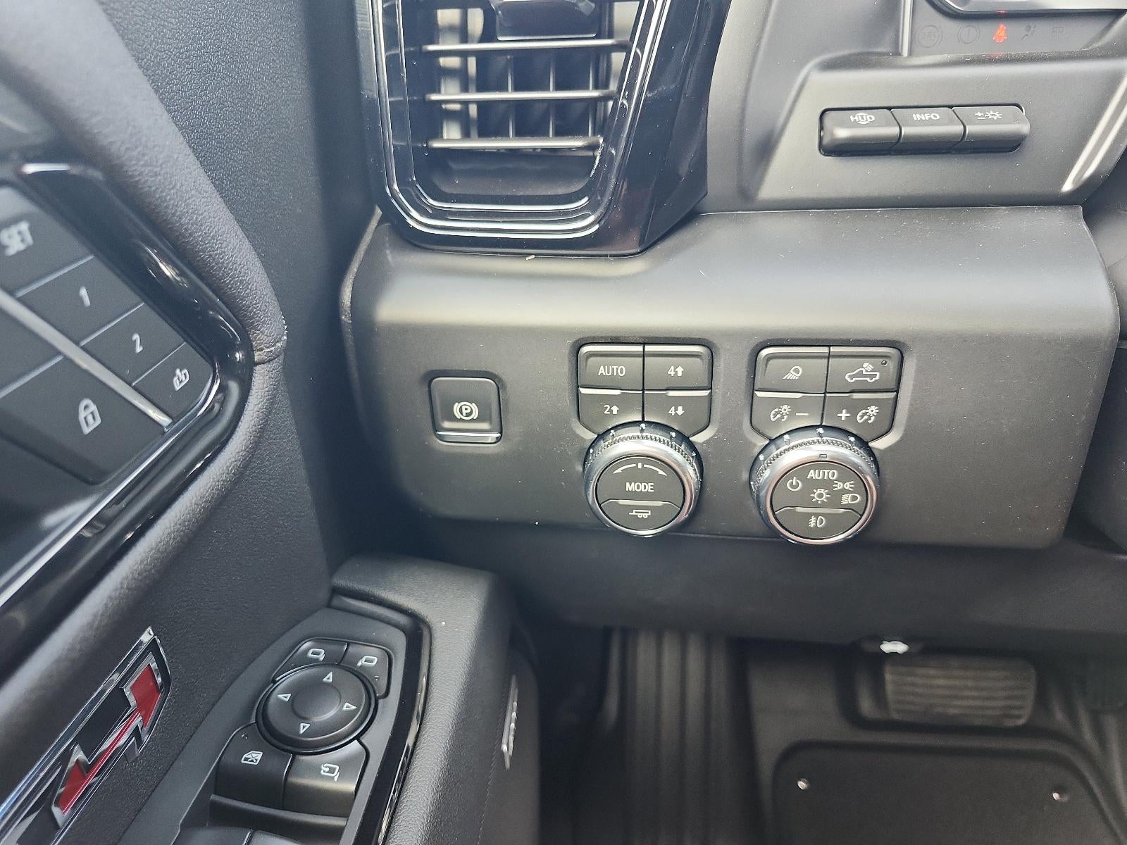 2026 GMC Sierra 1500 Crew Cab Short Box 4-Wheel Drive AT4