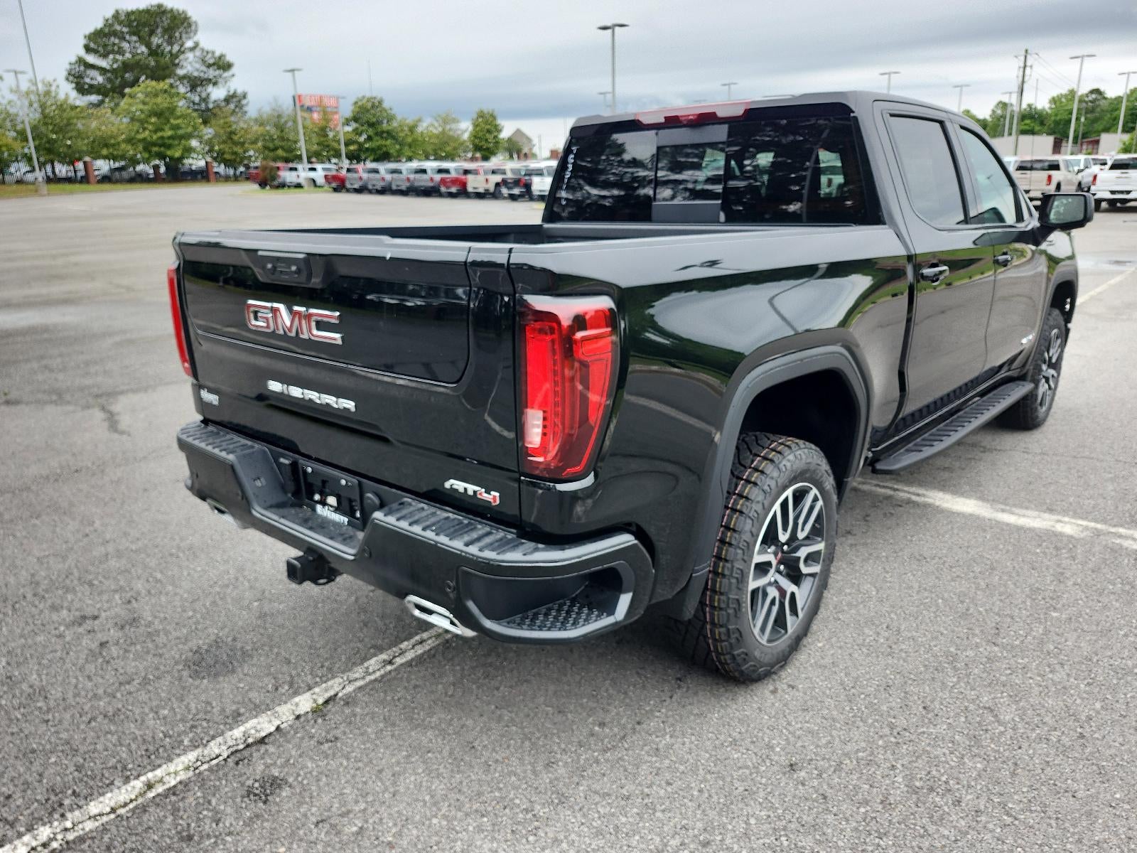 2026 GMC Sierra 1500 Crew Cab Short Box 4-Wheel Drive AT4