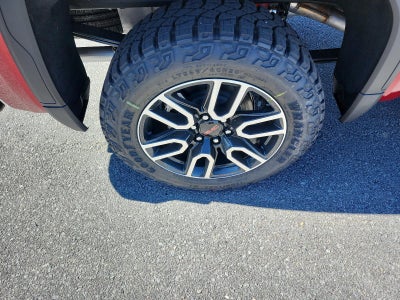 2026 GMC Sierra 1500 Crew Cab Short Box 4-Wheel Drive AT4