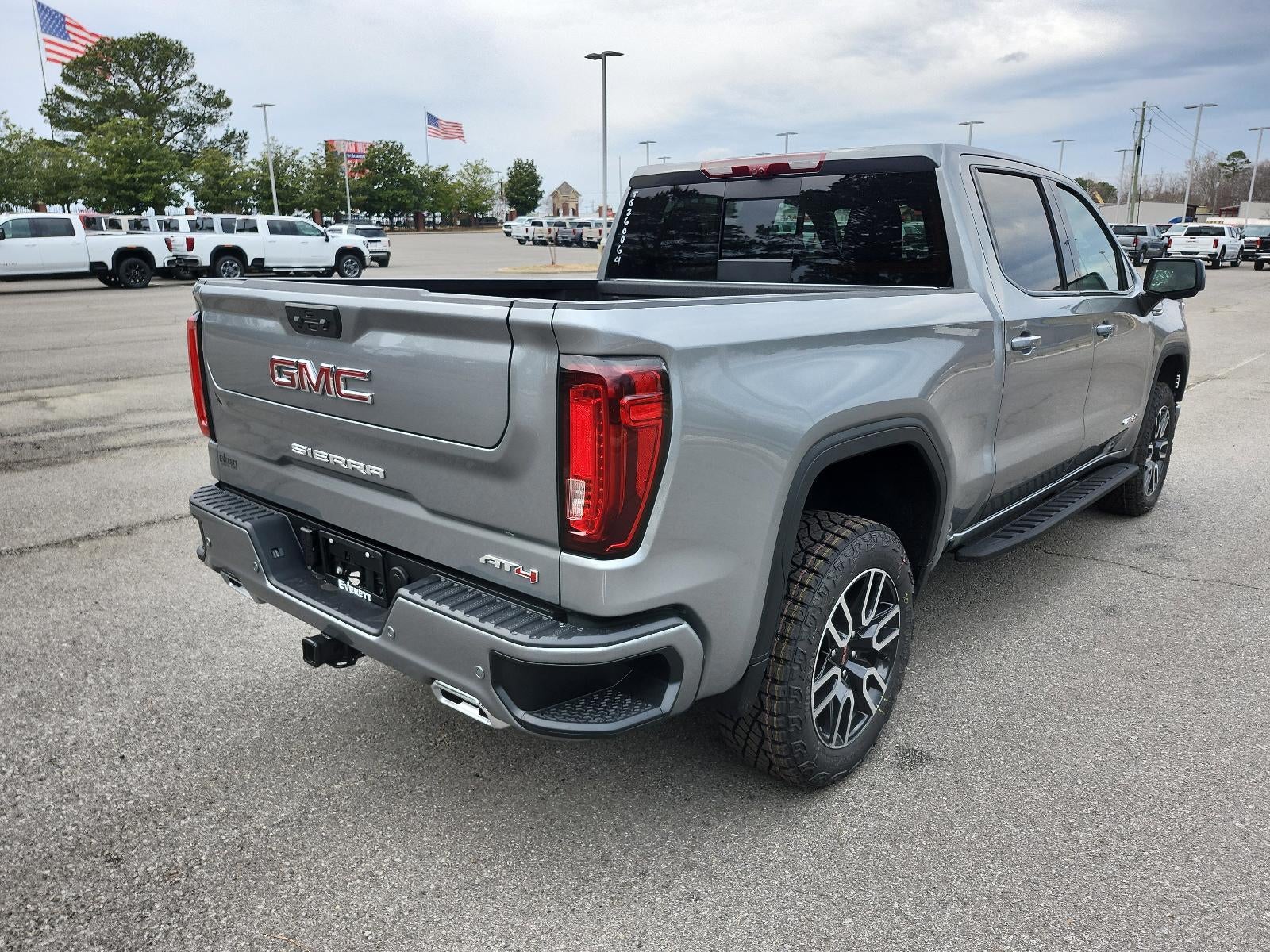 2026 GMC Sierra 1500 Crew Cab Short Box 4-Wheel Drive AT4