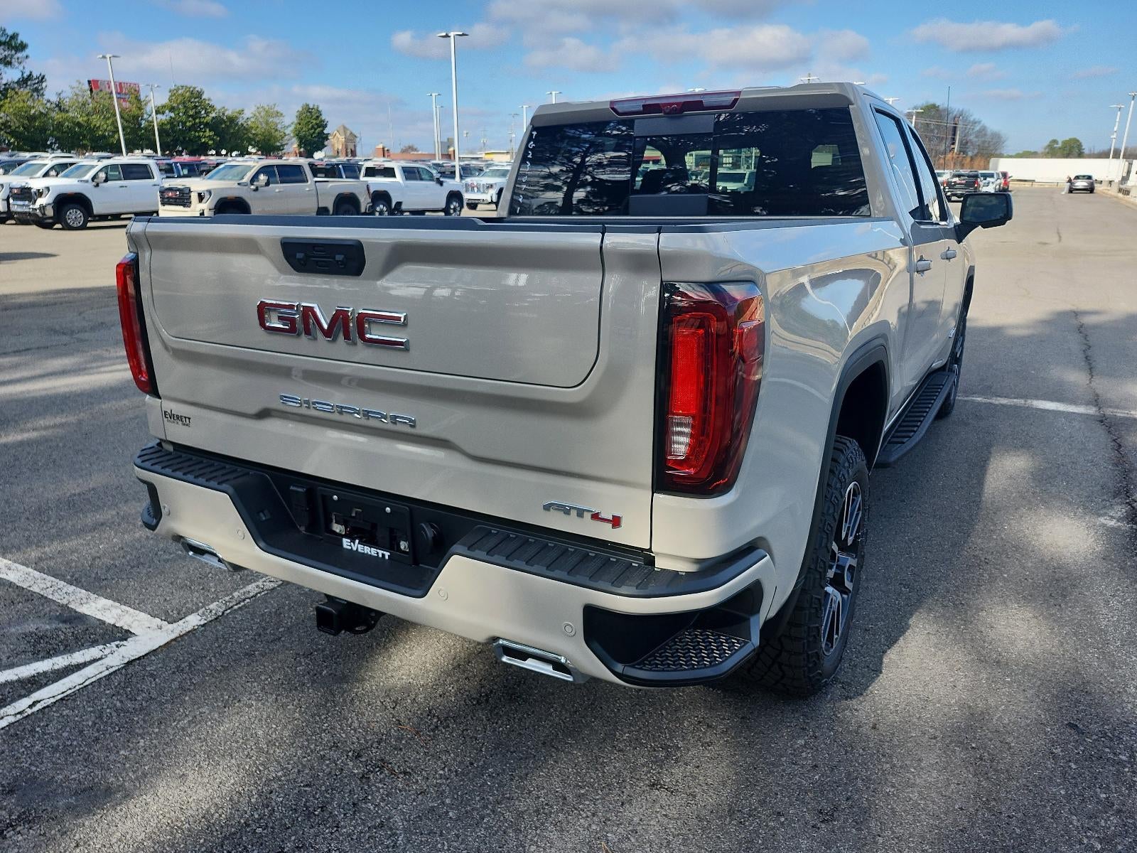 2026 GMC Sierra 1500 Crew Cab Short Box 4-Wheel Drive AT4