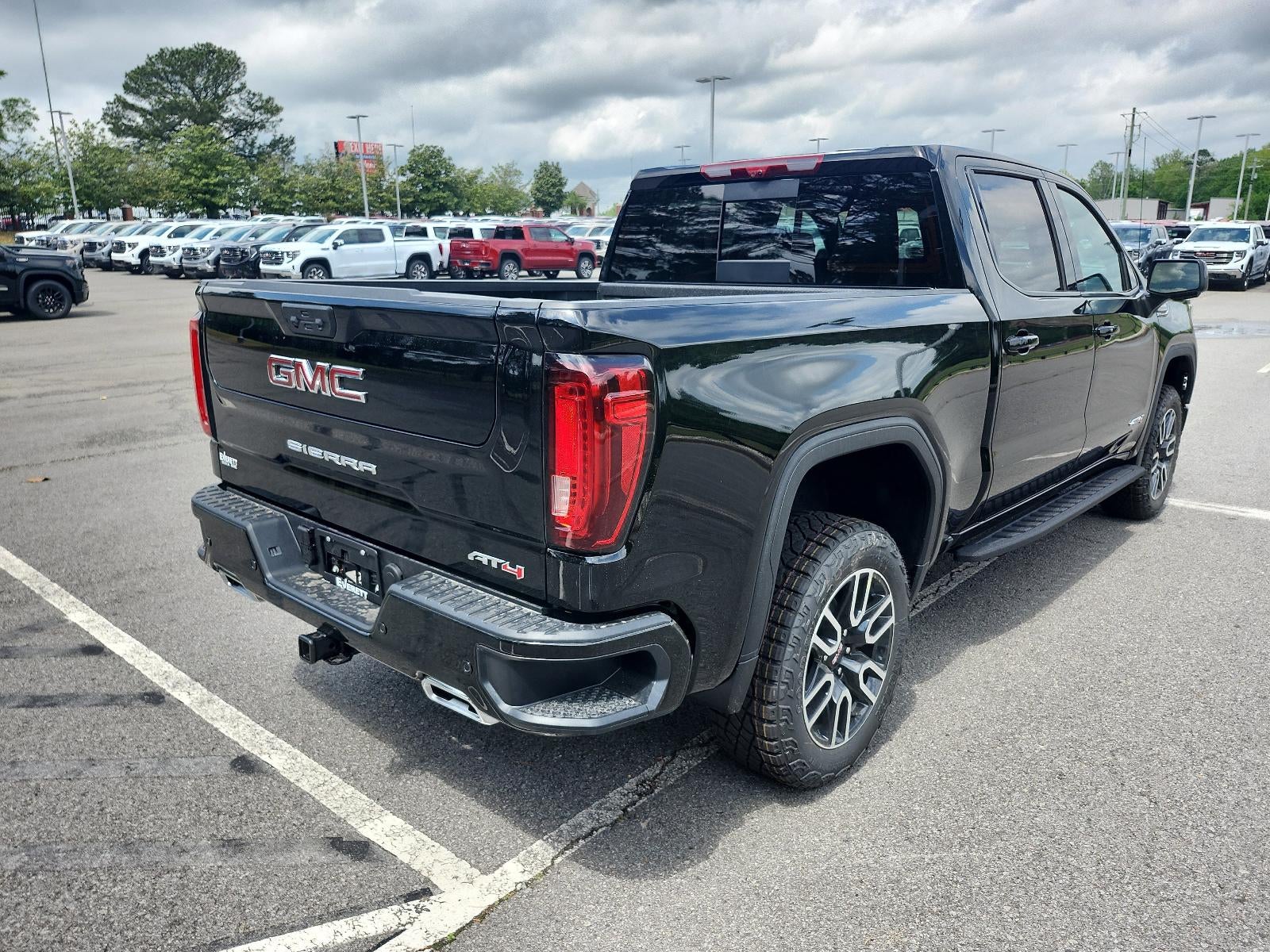 2026 GMC Sierra 1500 Crew Cab Short Box 4-Wheel Drive AT4