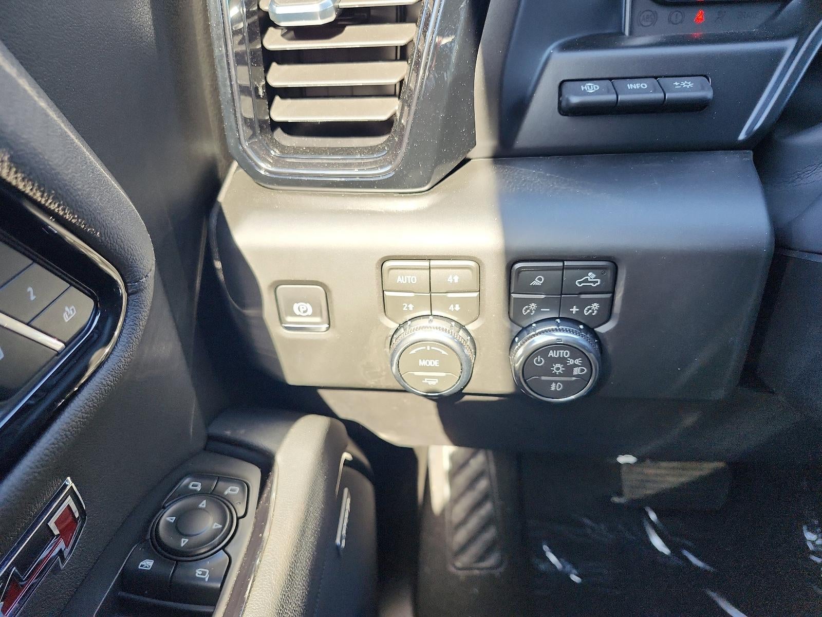 2026 GMC Sierra 1500 Crew Cab Short Box 4-Wheel Drive AT4