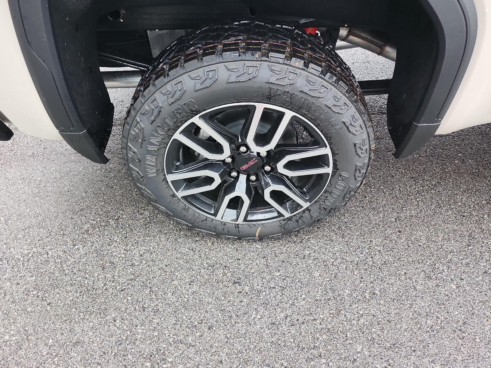 2026 GMC Sierra 1500 Crew Cab Short Box 4-Wheel Drive AT4