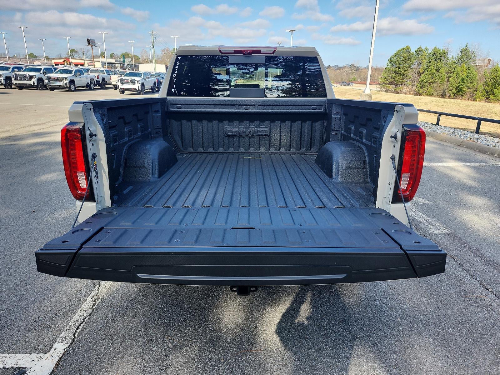 2026 GMC Sierra 1500 Crew Cab Short Box 4-Wheel Drive AT4