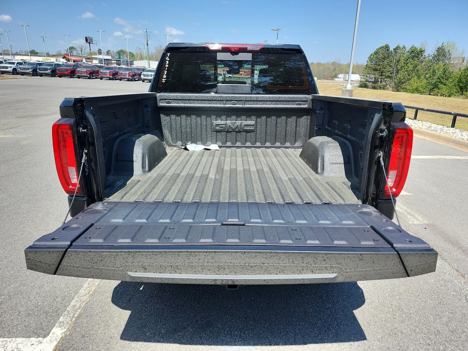 2026 GMC Sierra 1500 Crew Cab Short Box 4-Wheel Drive AT4