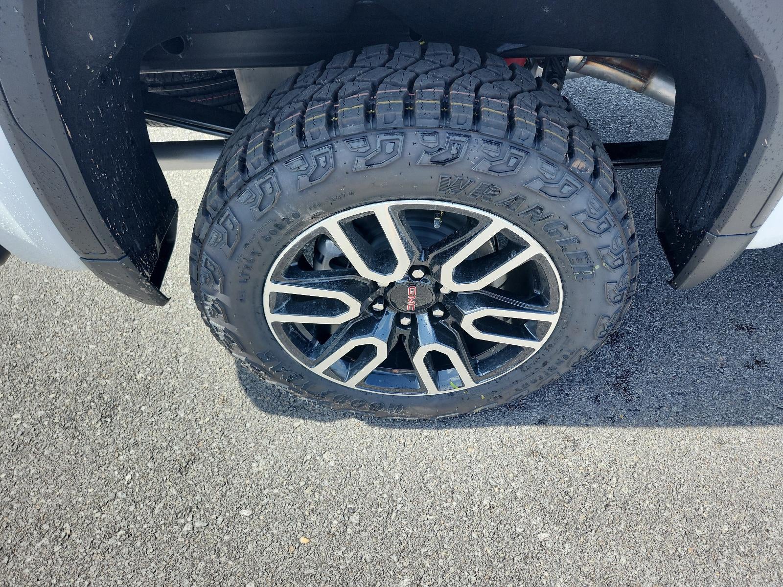 2026 GMC Sierra 1500 Crew Cab Short Box 4-Wheel Drive AT4