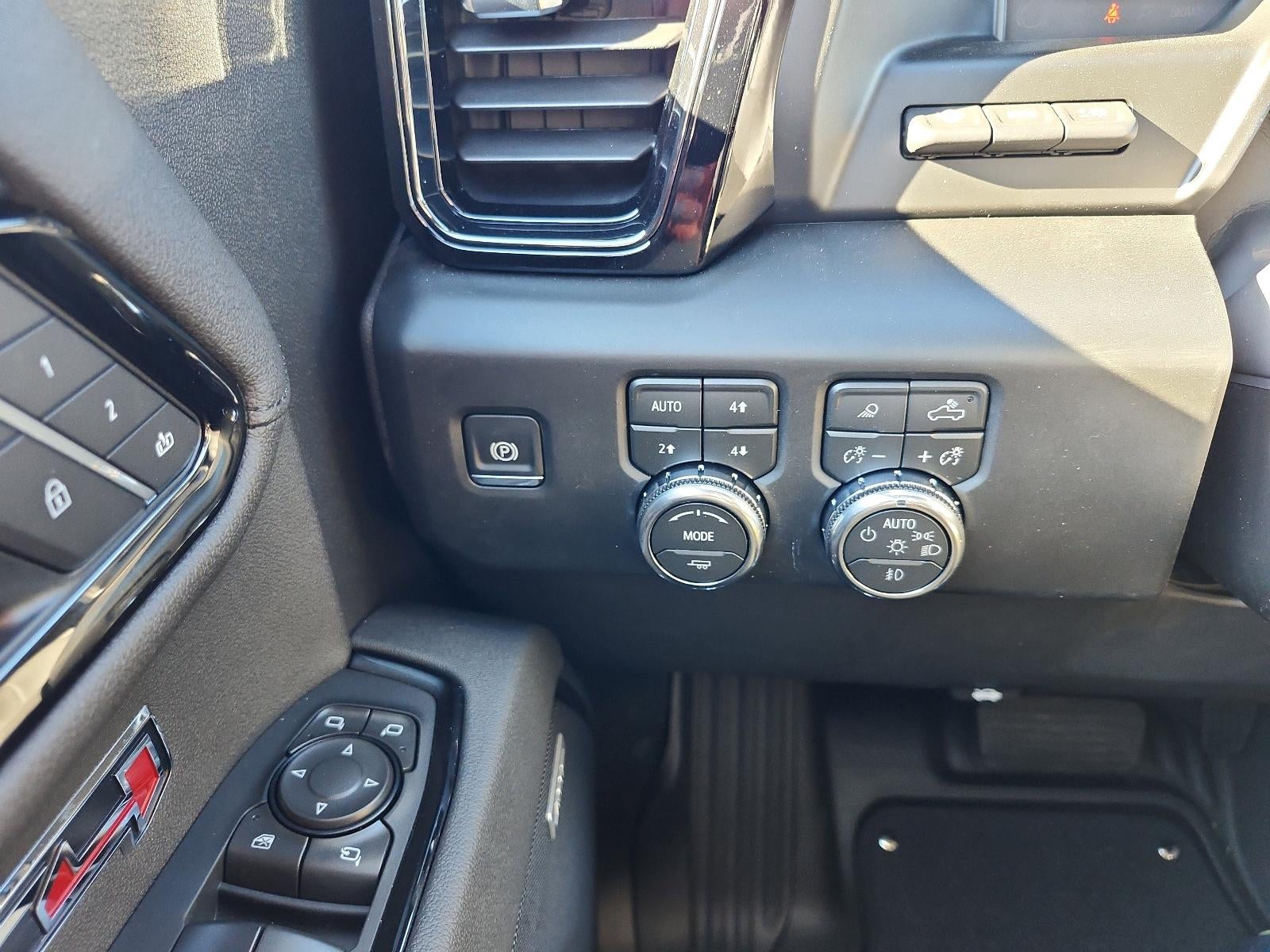 2026 GMC Sierra 1500 Crew Cab Short Box 4-Wheel Drive AT4