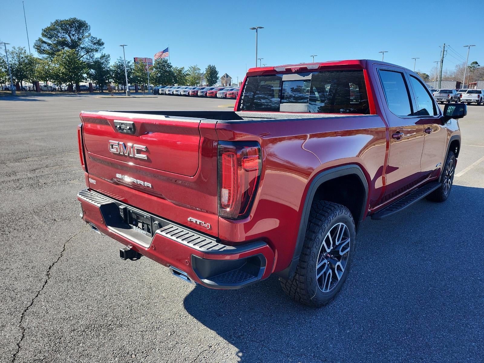 2026 GMC Sierra 1500 Crew Cab Short Box 4-Wheel Drive AT4