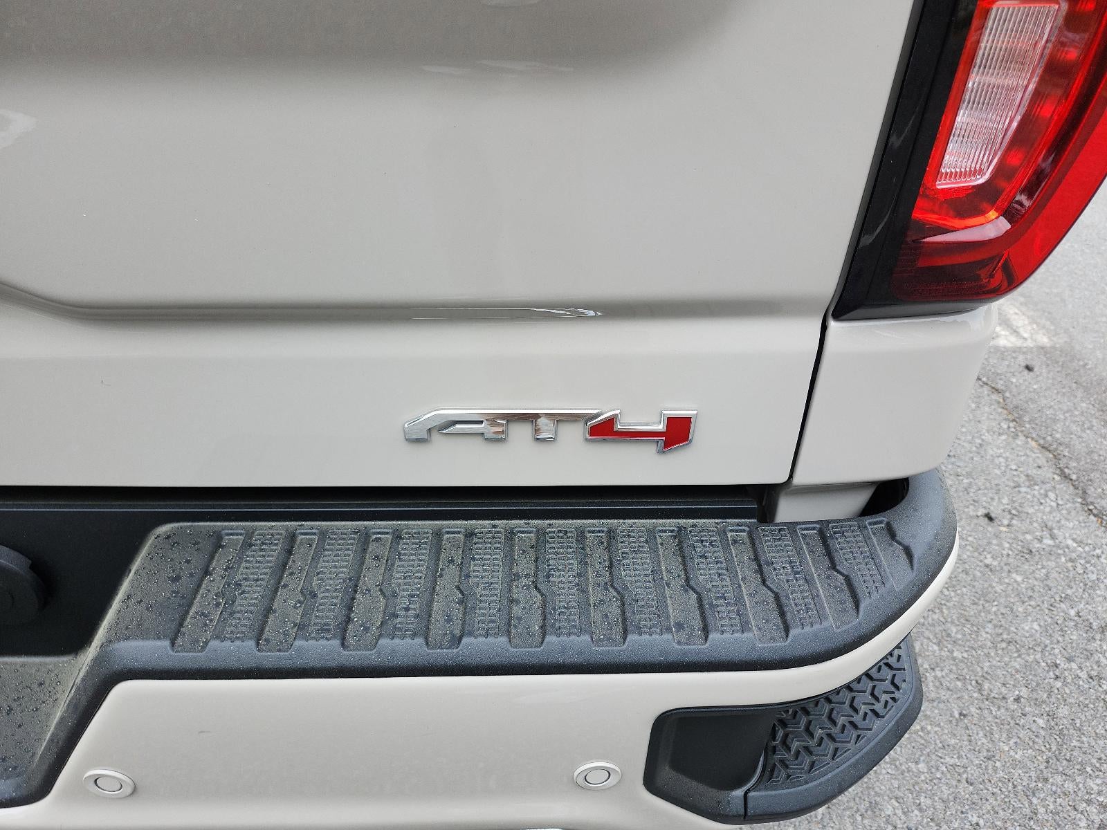 2026 GMC Sierra 1500 Crew Cab Short Box 4-Wheel Drive AT4