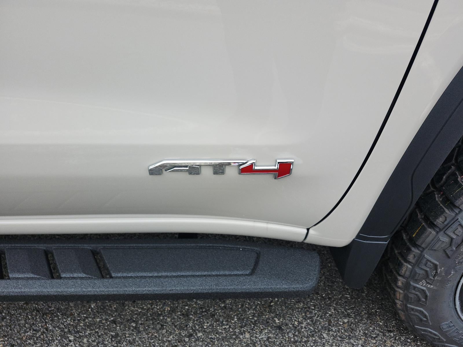 2026 GMC Sierra 1500 Crew Cab Short Box 4-Wheel Drive AT4