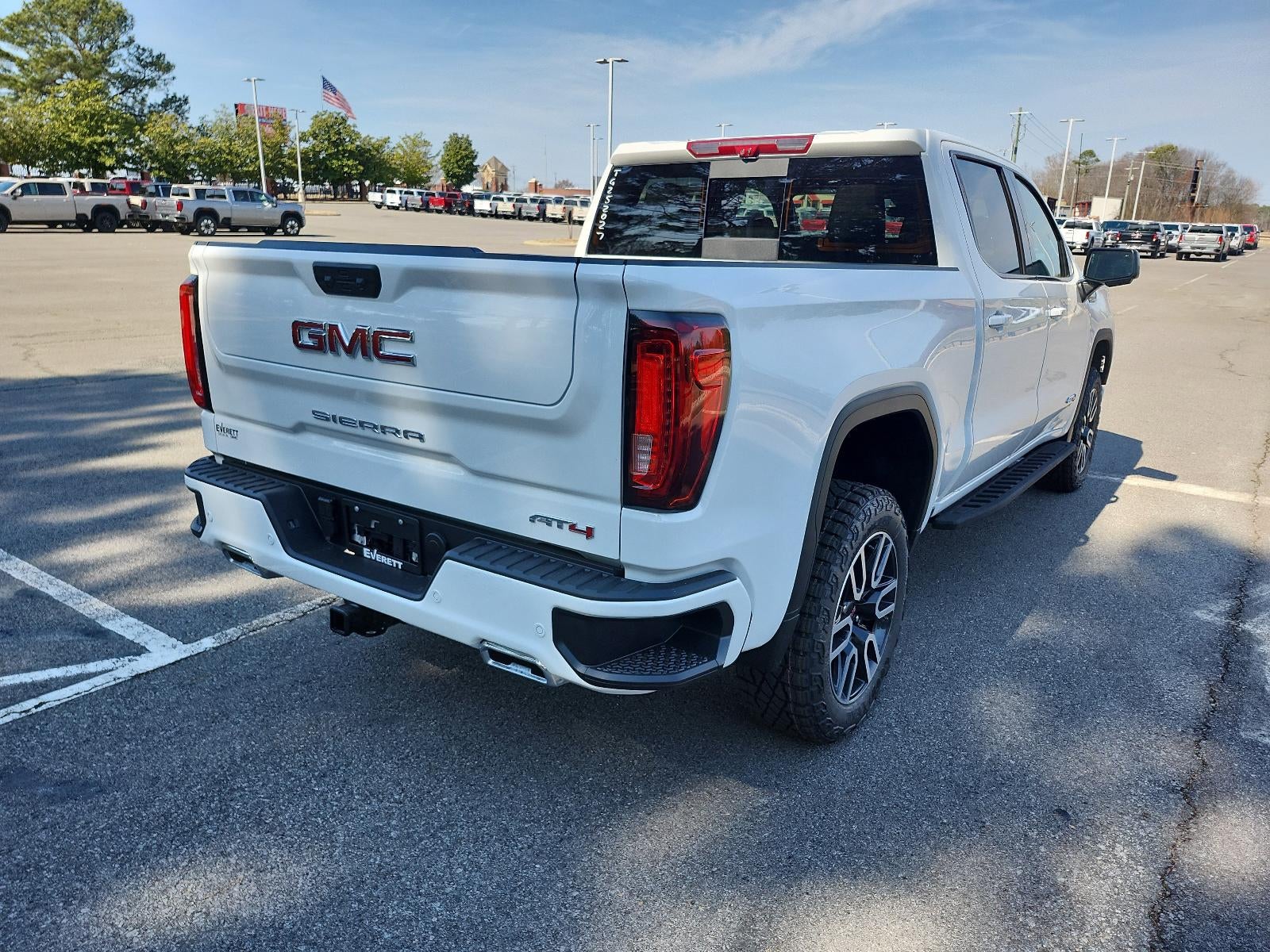 2026 GMC Sierra 1500 Crew Cab Short Box 4-Wheel Drive AT4