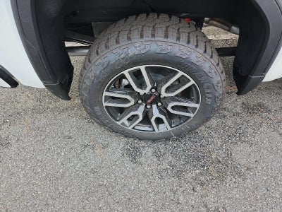 2026 GMC Sierra 1500 Crew Cab Short Box 4-Wheel Drive AT4