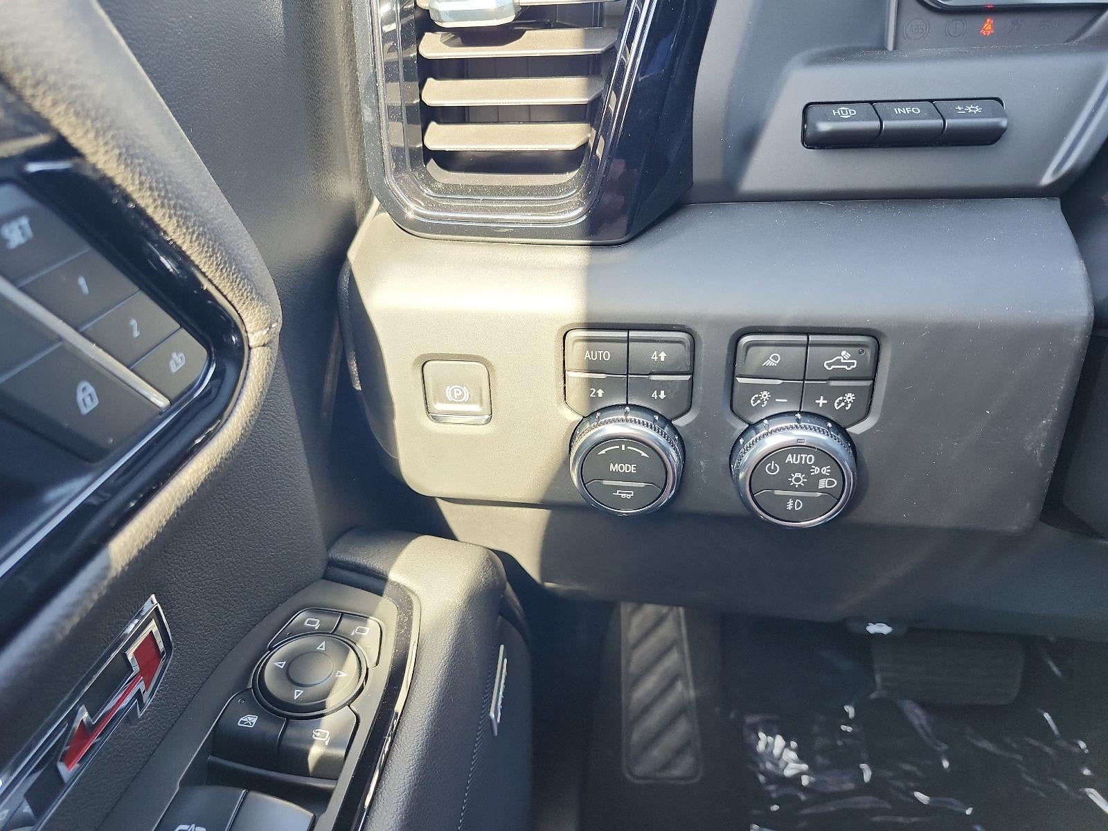 2026 GMC Sierra 1500 Crew Cab Short Box 4-Wheel Drive AT4