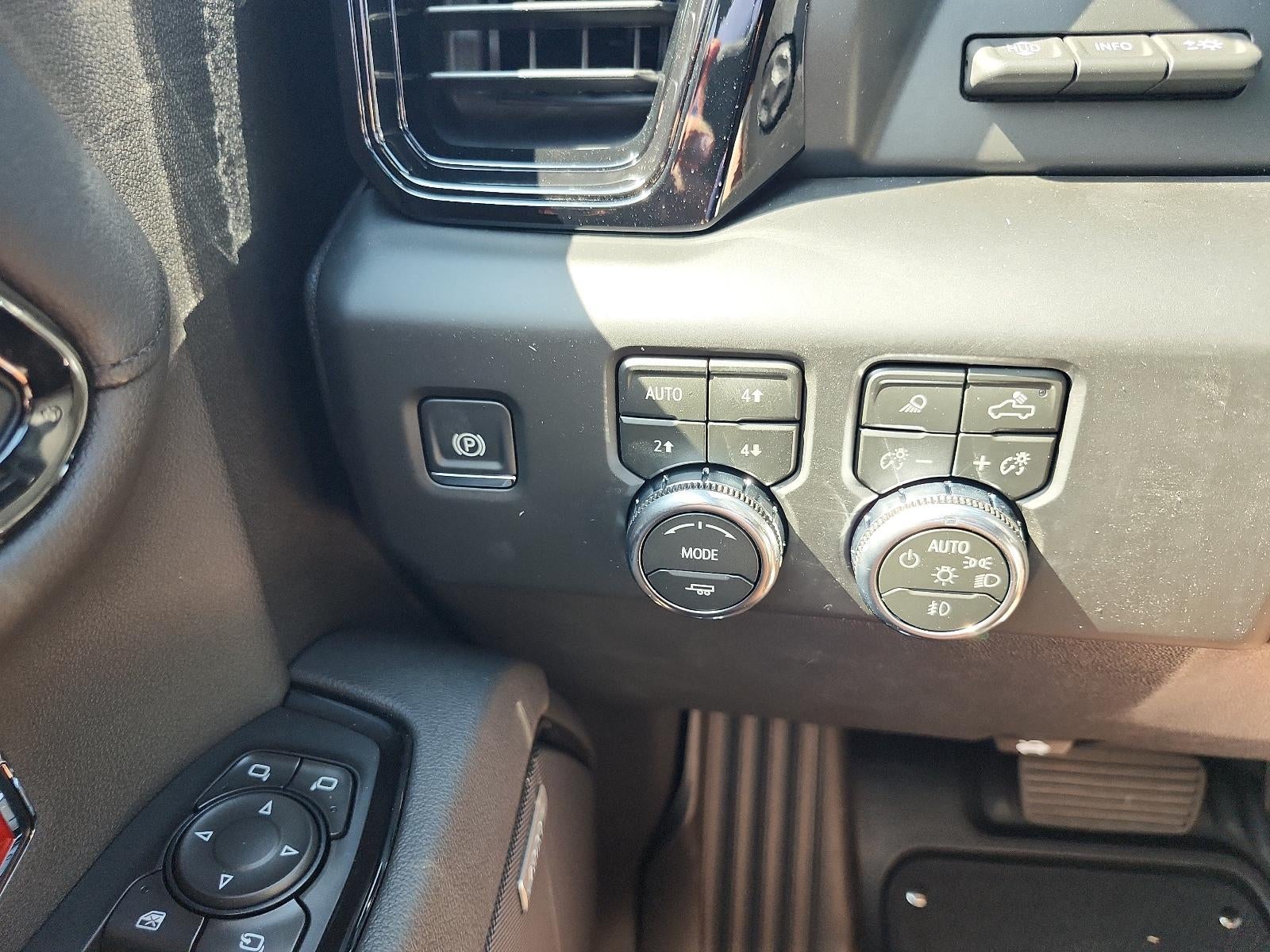 2026 GMC Sierra 1500 Crew Cab Short Box 4-Wheel Drive AT4